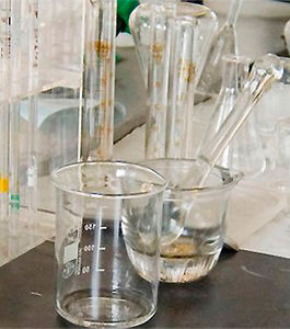 À descoberta da Química no laboratório: composição e equilíbrio químico